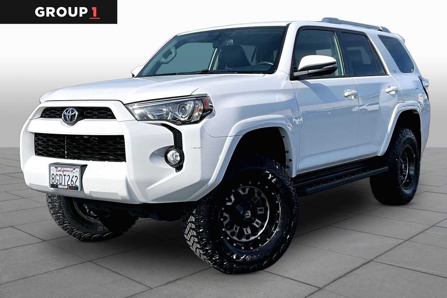 2018 Toyota 4Runner SR5 Premium 4x4 V6's photo