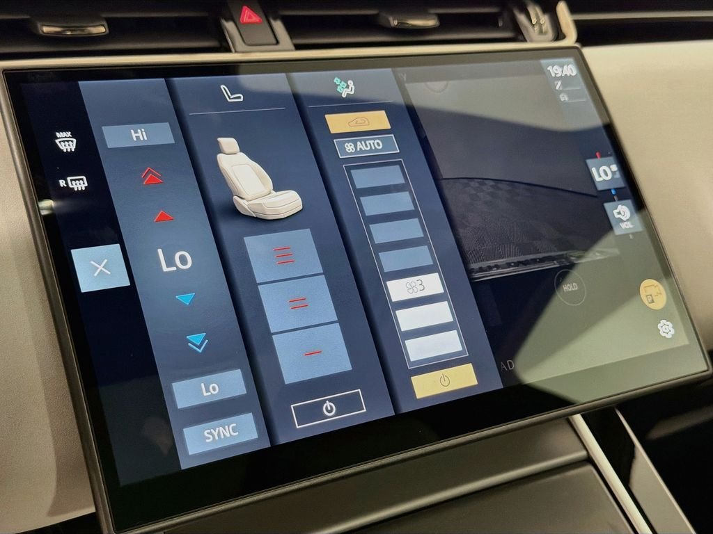 New 2026 Arroios Grey Land Rover S image 16