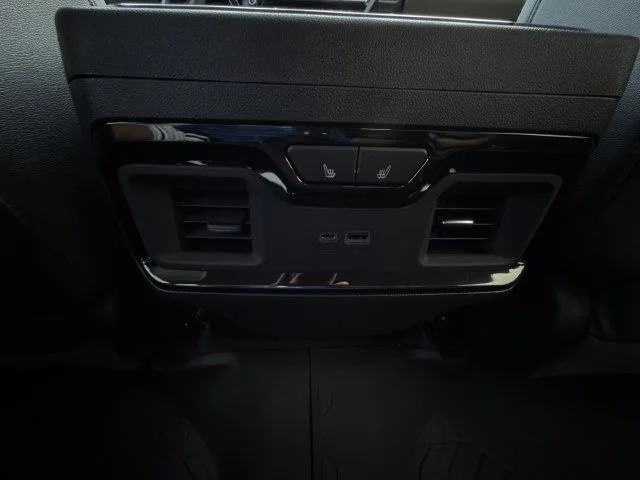 2026 Chevrolet Silverado 1500 ZR2 - Photo 23