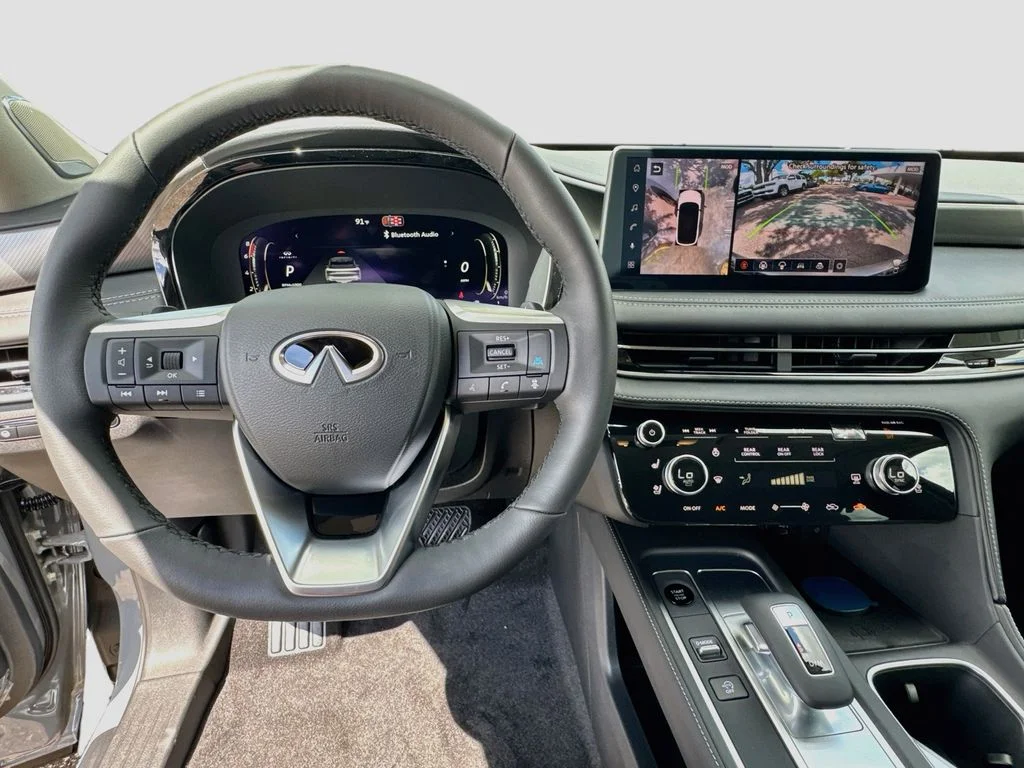 New 2027 HARBOR GRAY INFINITI Luxe FWD image 11
