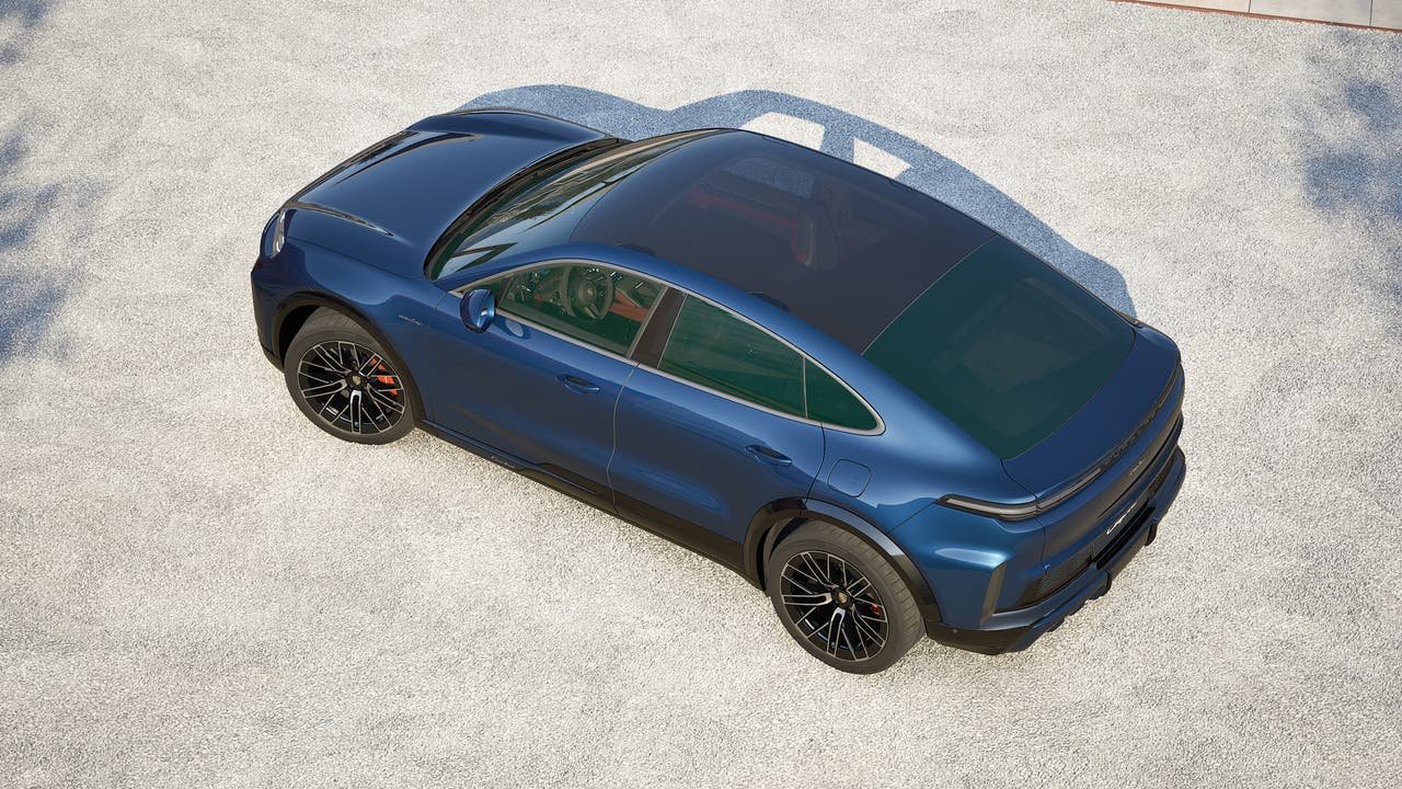 New 2026 Napali Blue Metallic Porsche Turbo Coupe Electric image 4