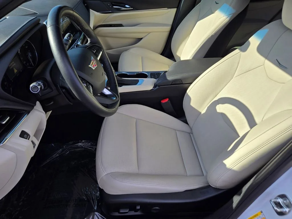 Used 2025 Summit White Cadillac Premium Luxury image 10