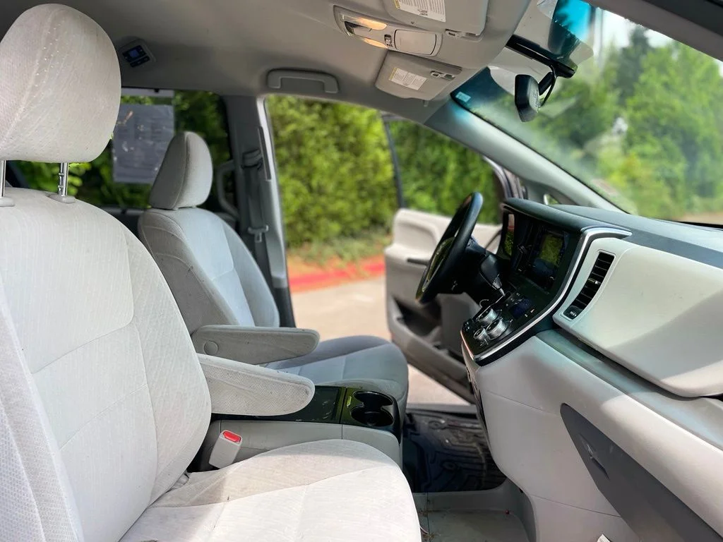 Used 2015 Shoreline Mist Toyota LE image 22