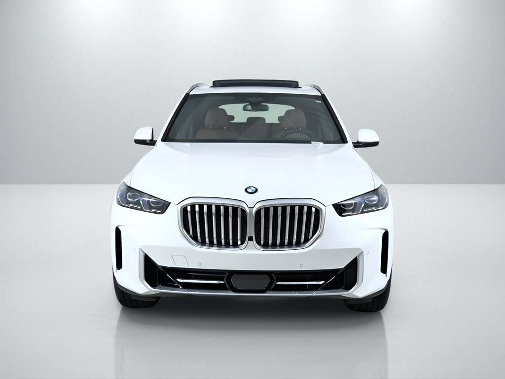 Used 2026 Mineral White Metallic BMW xDrive40i image 3