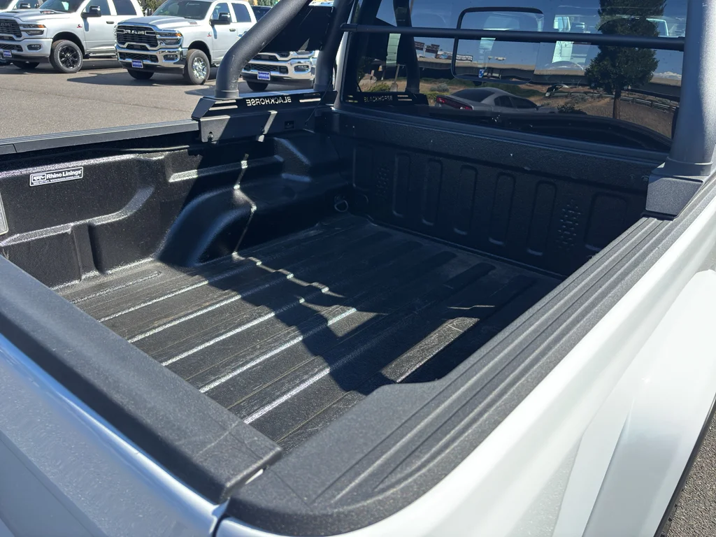 Used 2023 Bright White Clearcoat Jeep Sport S image 15
