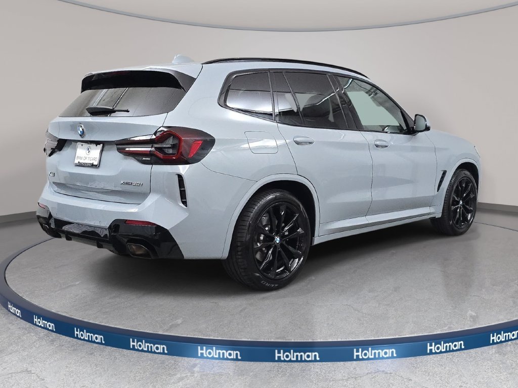Used 2023 Brooklyn Grey Metallic BMW xDrive30i image 6