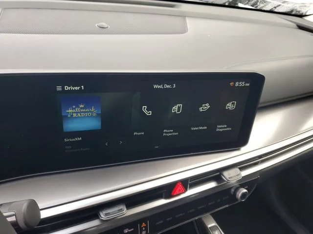 New 2026 Ivory Silver Kia S image 15
