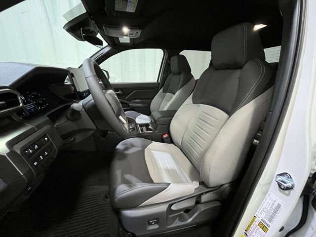 2026 Toyota Tacoma TRD Off Road - Photo 10