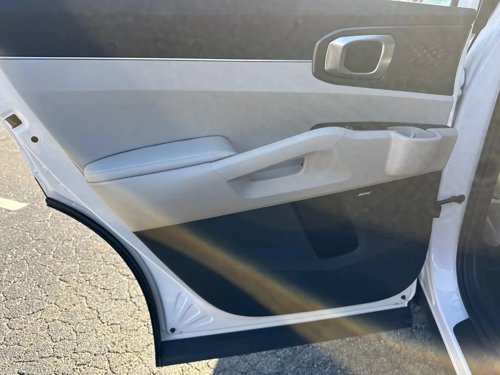 New 2026 White Kia EX image 22