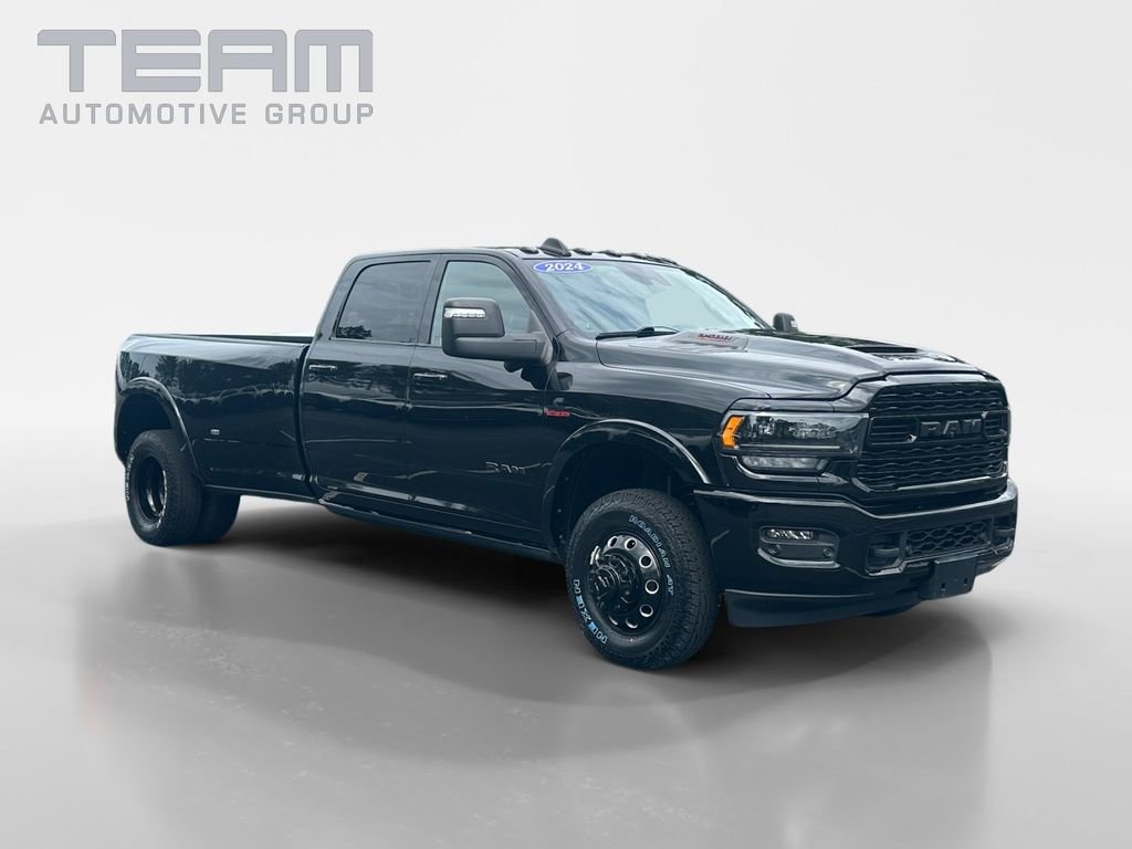 2024 RAM 3500 Limited 4X4 Crew Cab LWB's photo