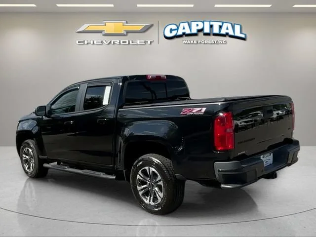 Used 2022 BLACK Chevrolet 4WD Z71 image 3