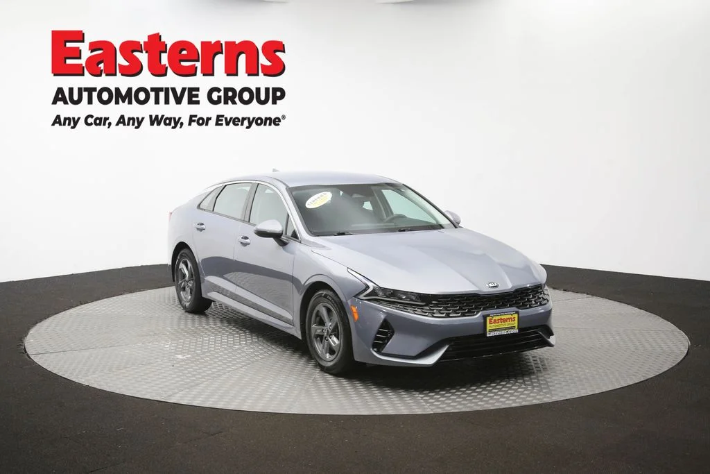 Used 2021 Silver Kia LXS image 48