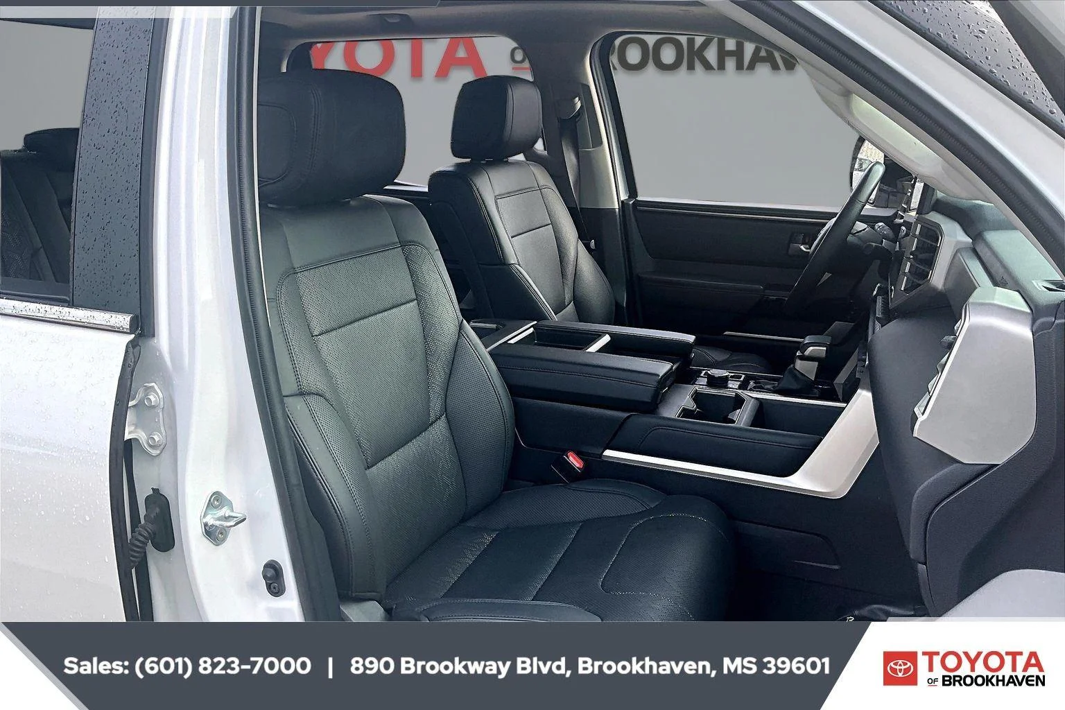Used 2024 Wind Chill Pearl Toyota Limited Hybrid image 6