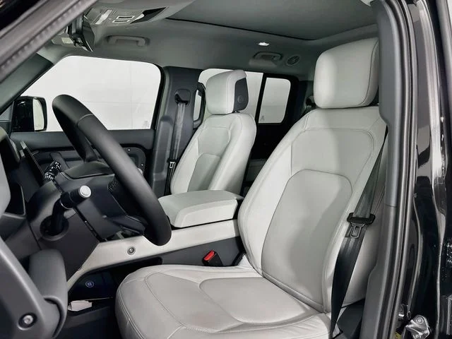 New 2026 Black Land Rover S image 21