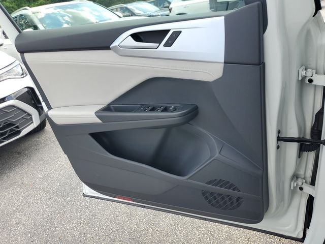New 2026 White Volkswagen 1.5T SE image 35