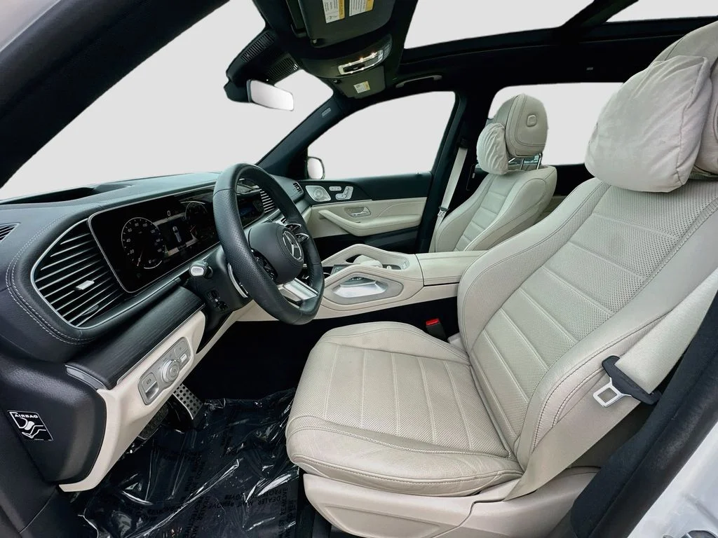 Certified Used 2026 Polar White Mercedes-Benz GLS 580 image 22