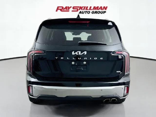 Used 2024 Black Kia EX image 6