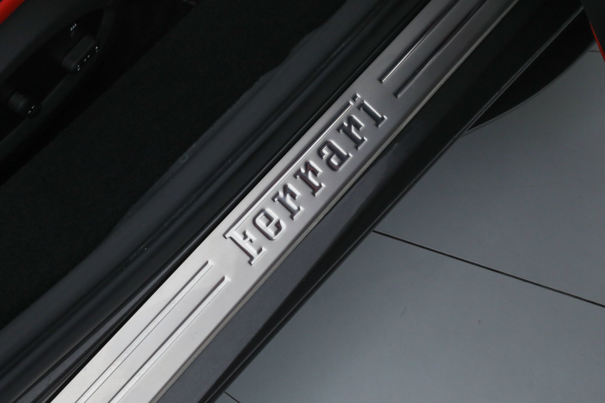 Used 2023 Gray Ferrari  image 25