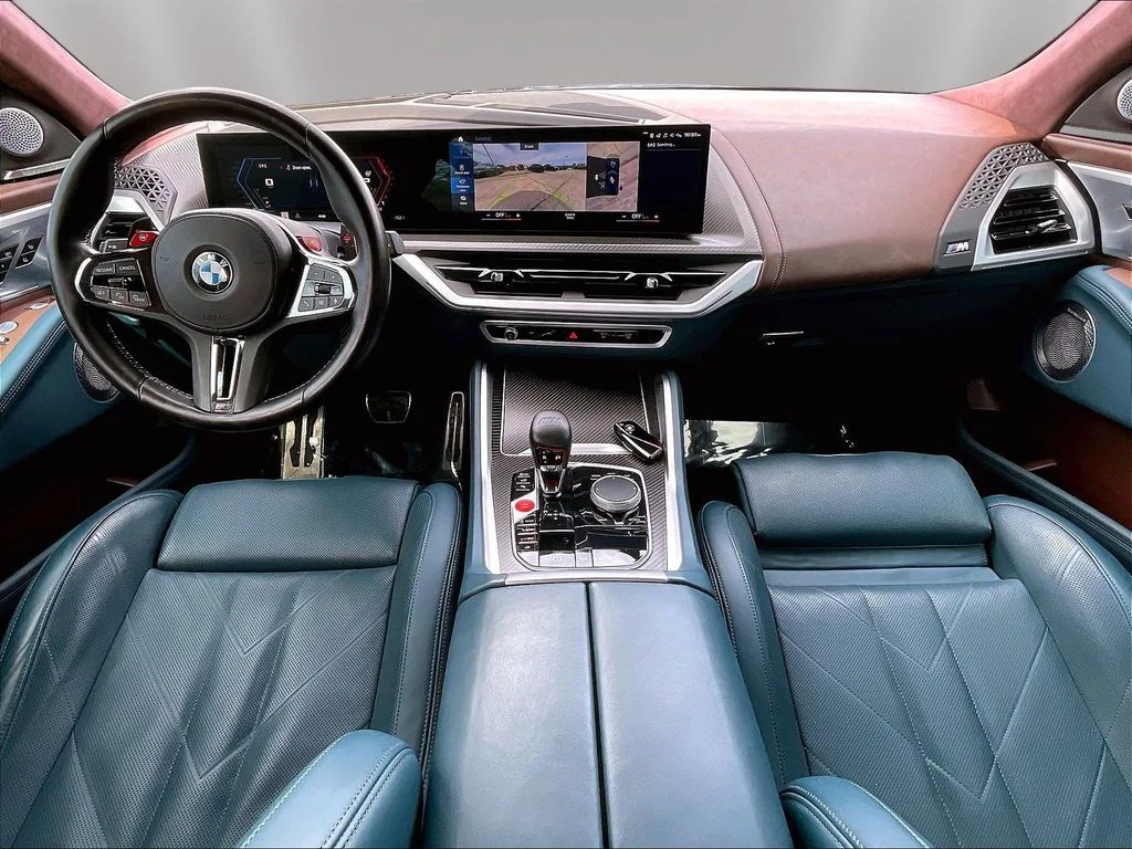 Used 2023 Blue Metallic BMW  image 7