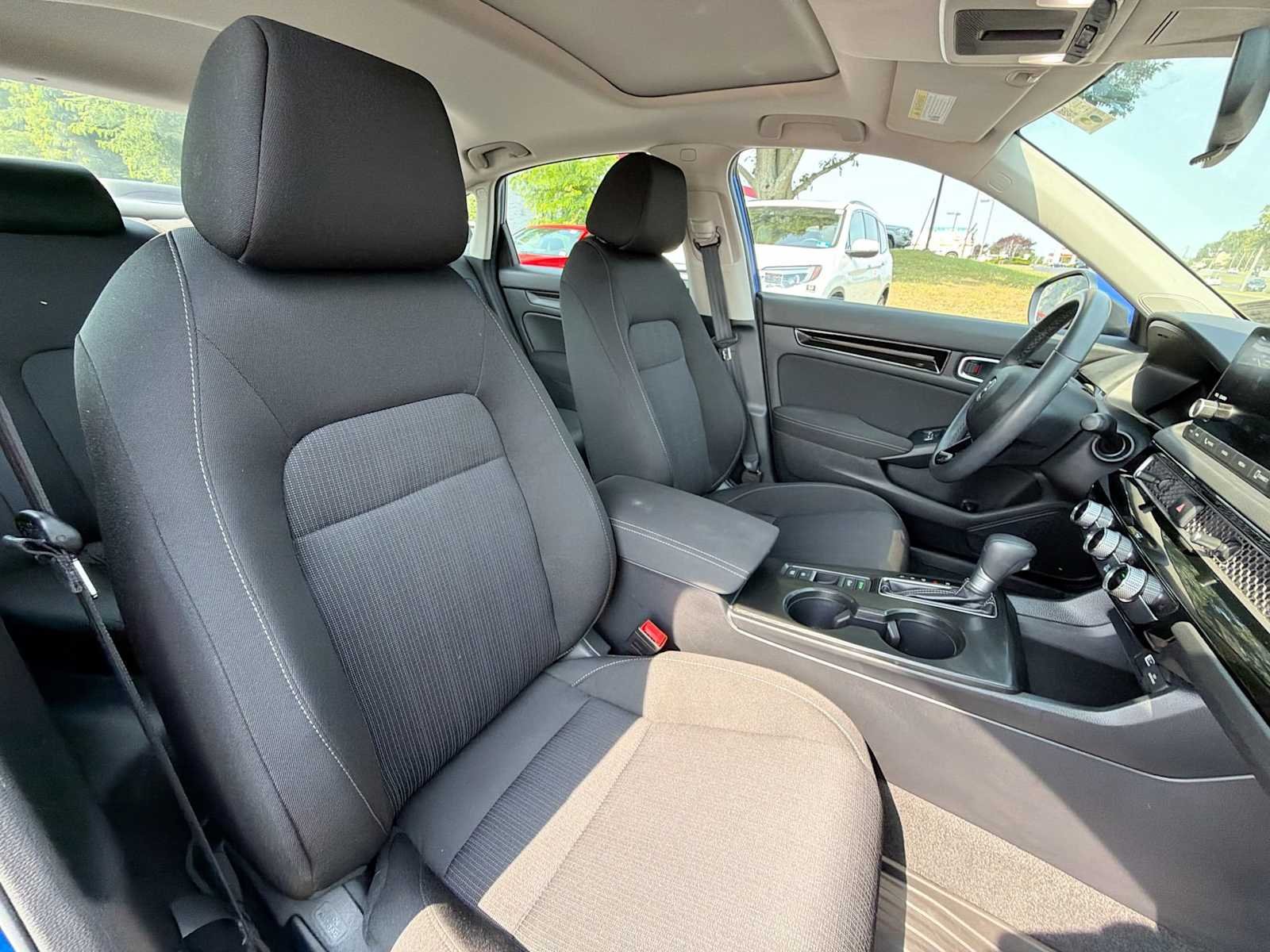 Used 2024 Aegean Blue Metallic Honda EX image 17