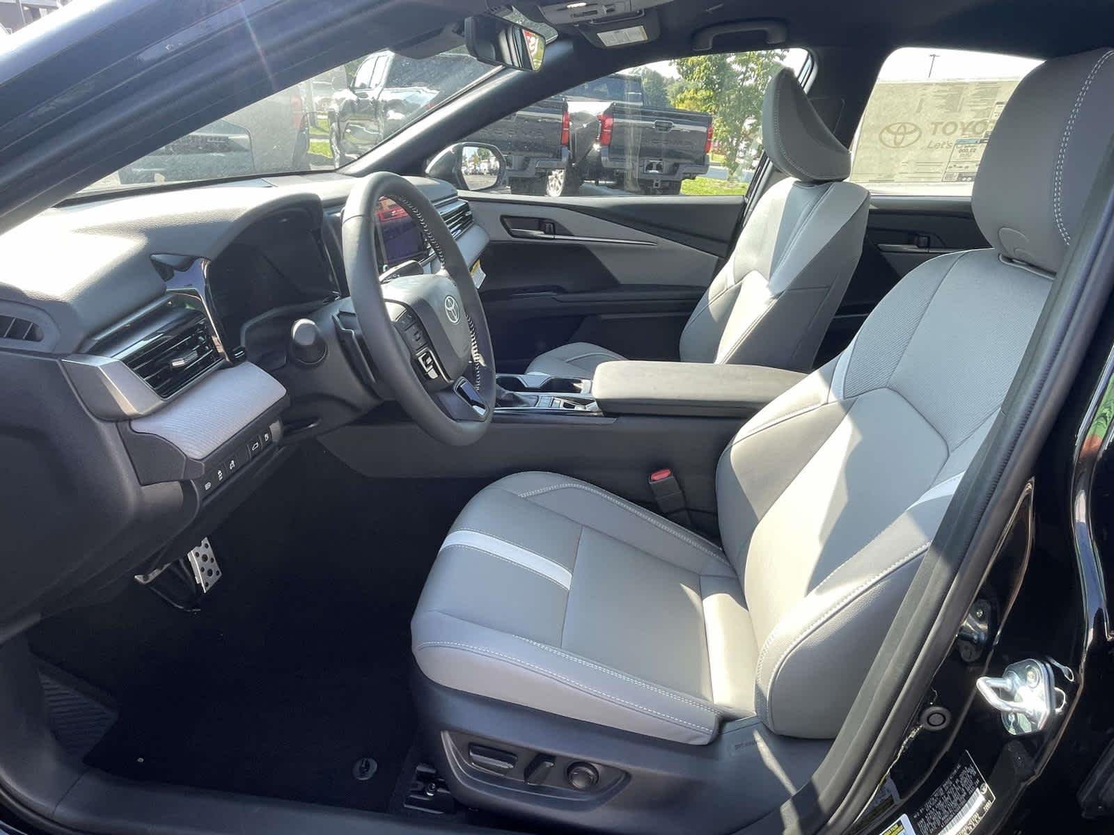 New 2026 Midnight Black Metallic Toyota SE image 17