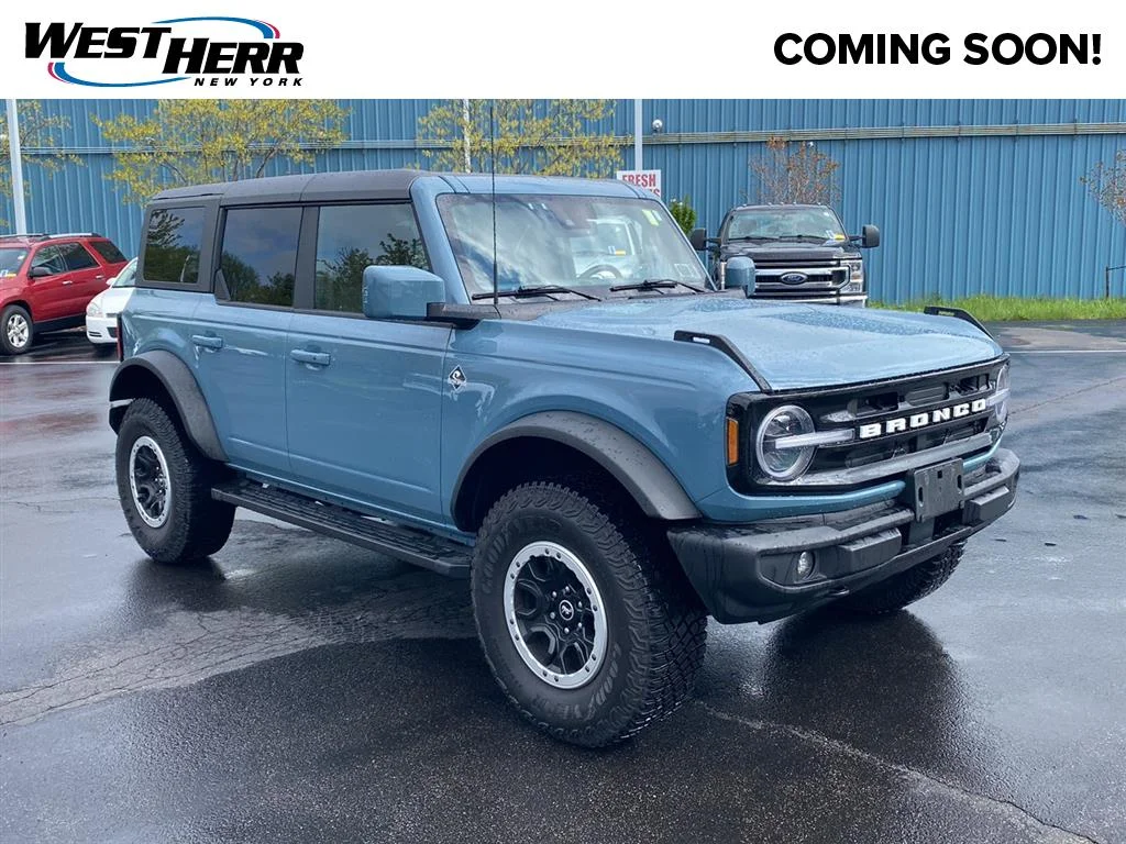 2023 Ford Bronco Outer Banks 4x4's photo