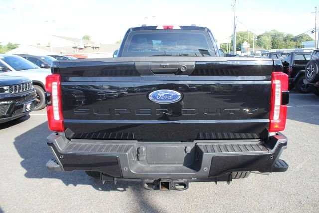 Used 2025 Black Ford XL image 29