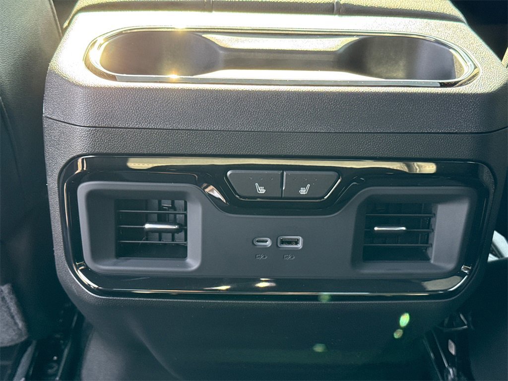 2026 GMC SIERRA - Image 30