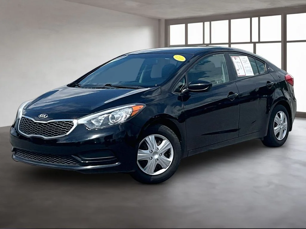 Used 2016 Kia Forte LX with VIN KNAFK4A64G5620407 for sale in Fort Wayne, IN