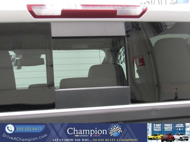 Used 2023 SUMMIT WHITE GMC SLT image 20