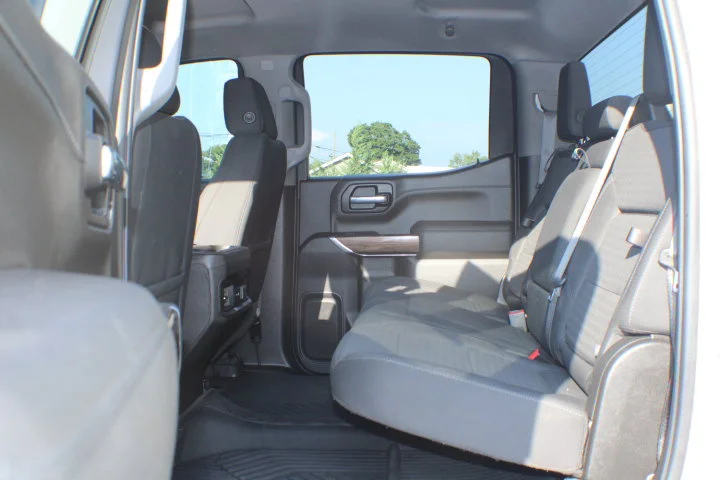 Used 2021 SUMMIT WHITE Chevrolet LT Trail Boss image 14