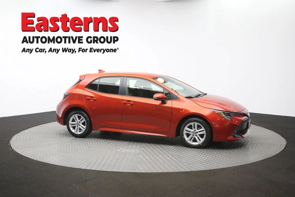 Used 2019 Red Toyota SE image 45