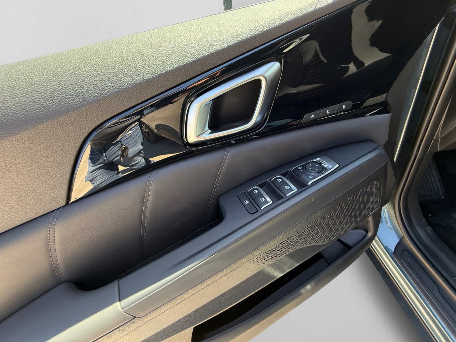 New 2026 Astra Blue Kia SX Prestige image 10