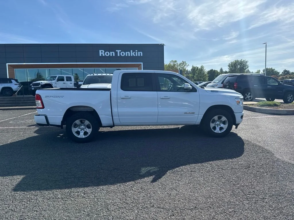 Used 2021 White Ram Big Horn/Lone Star image 9