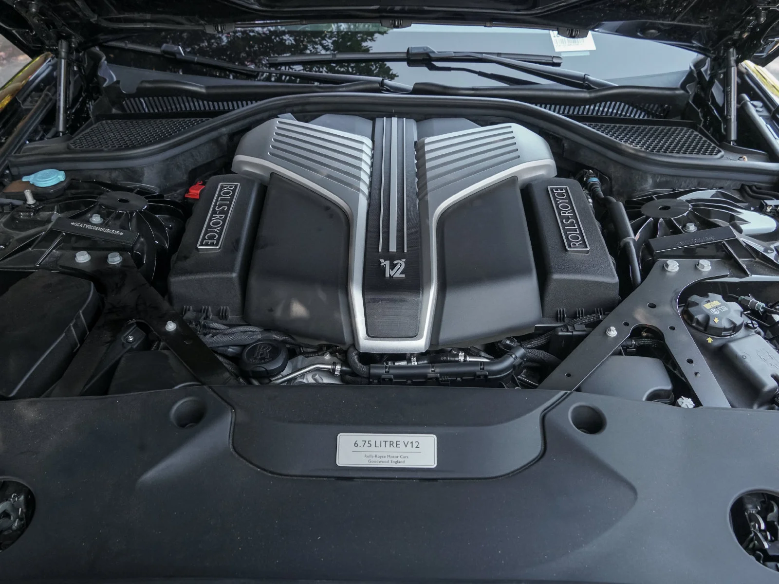 Certified Used 2021 Black Diamond Rolls-Royce  image 37