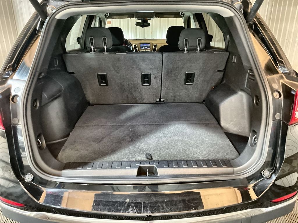 Used 2020 MOSAIC BLACK METALLIC Chevrolet LT image 60