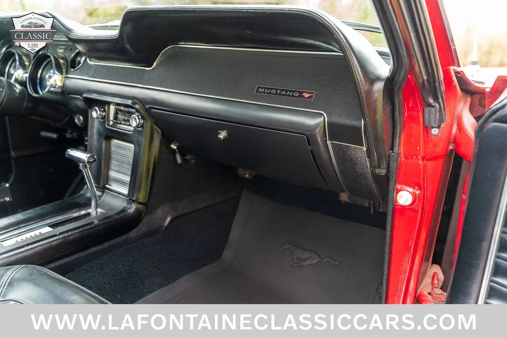 Used 1968 Red Ford Fastback image 74