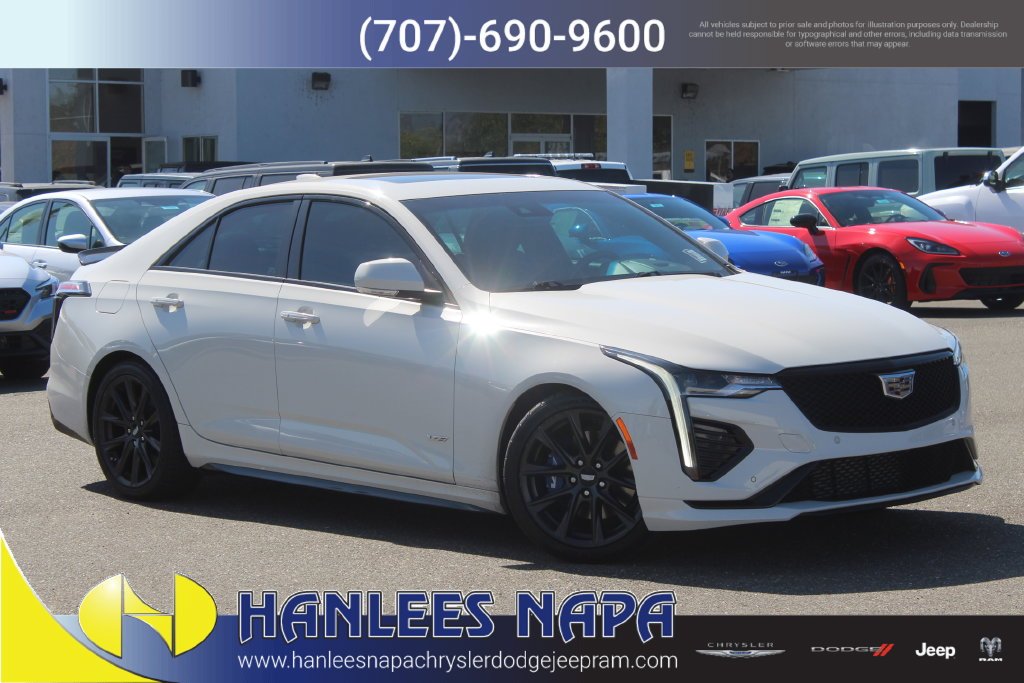 2022 Cadillac CT4