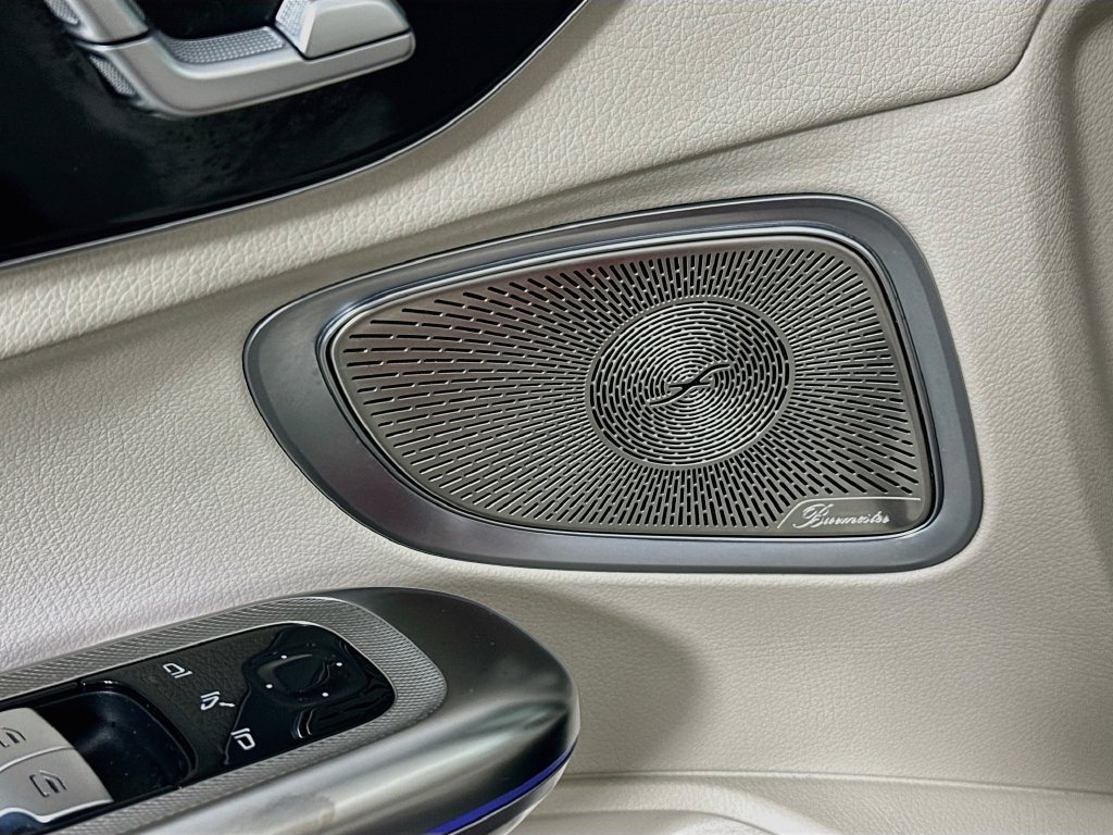 Certified Used 2025 Red Mercedes-Benz CLE 300 image 19