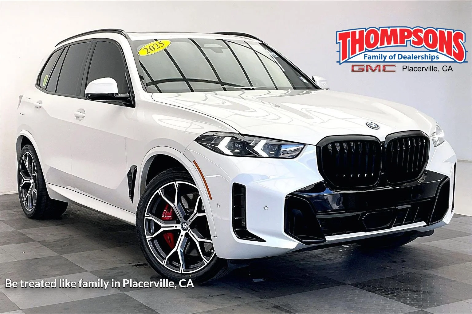 2025 BMW X5 xDrive50e's photo