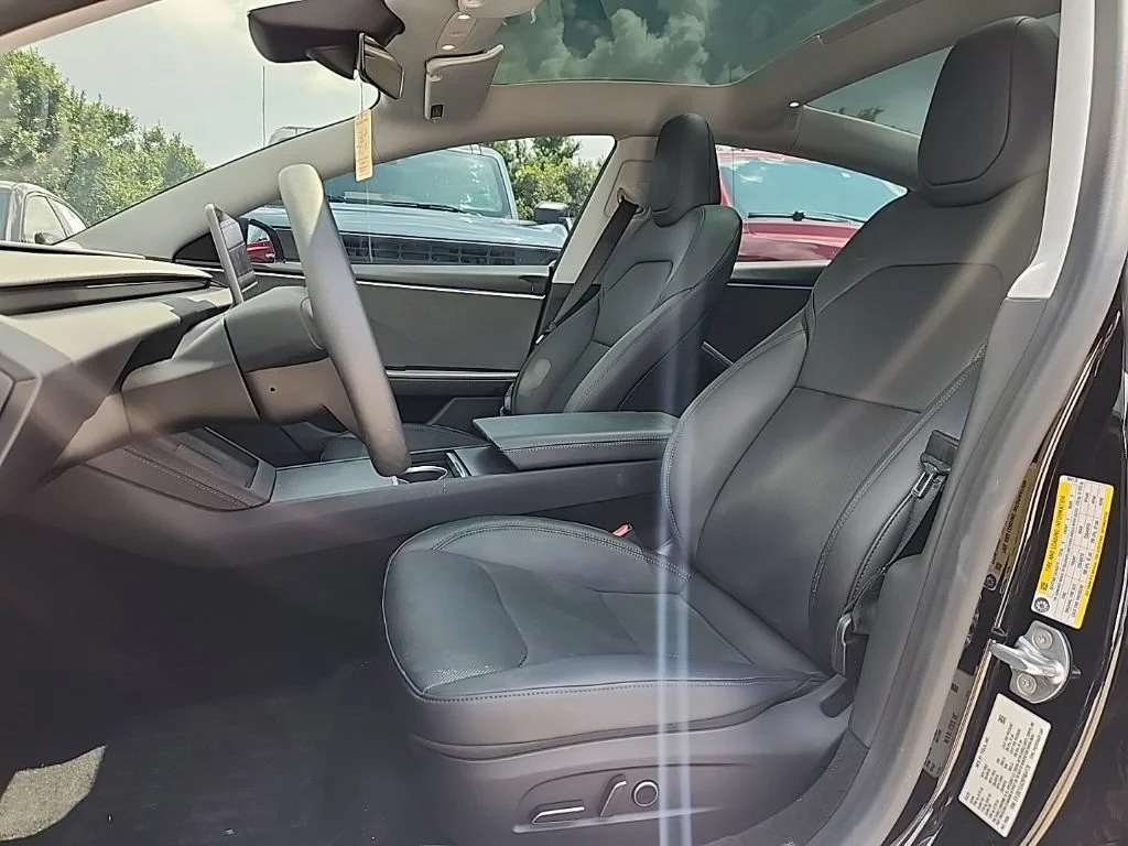 Used 2025 Tesla Model 3 Long Range with VIN 5YJ3E1EA2SF984178 for sale in Tampa, FL