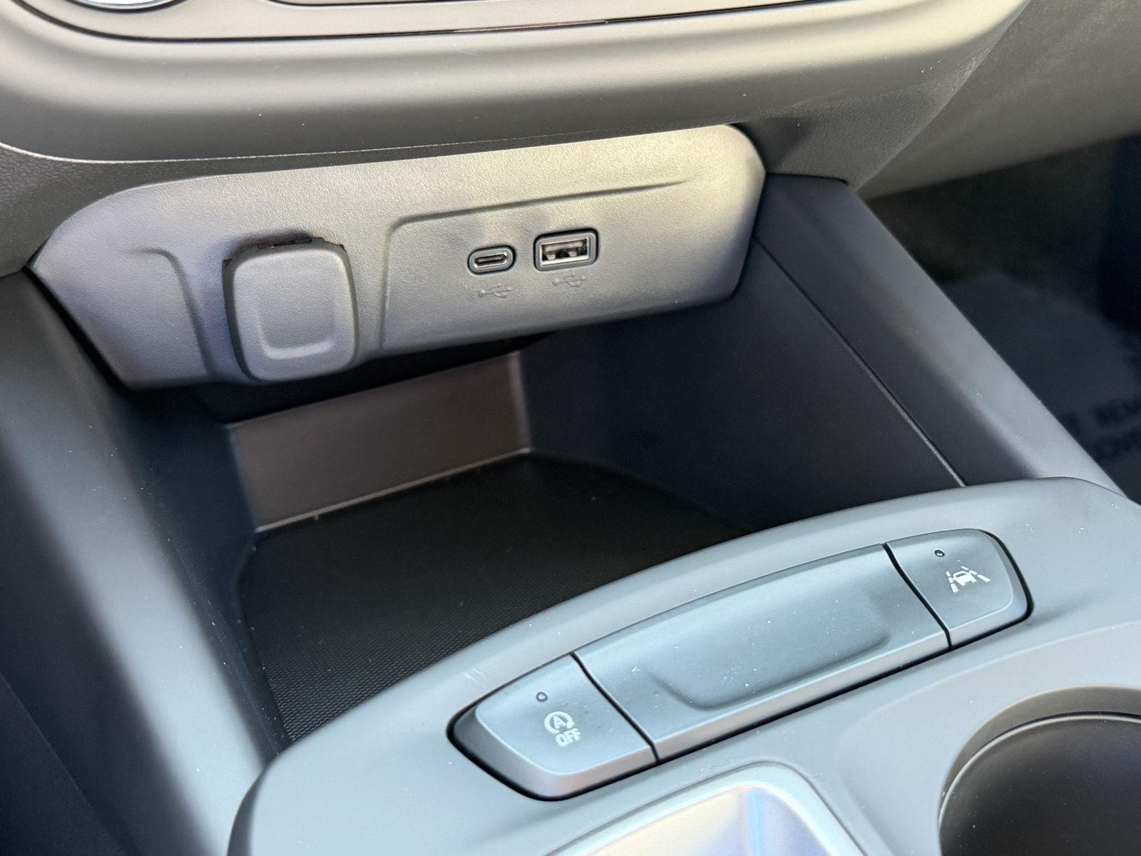 2026 Chevrolet Trax LS - Photo 17