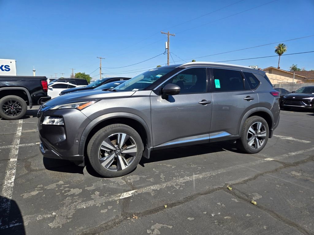 2023 Nissan Rogue SL FWD's photo