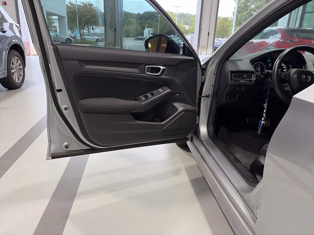 Used 2025 Silver Honda Sport image 12