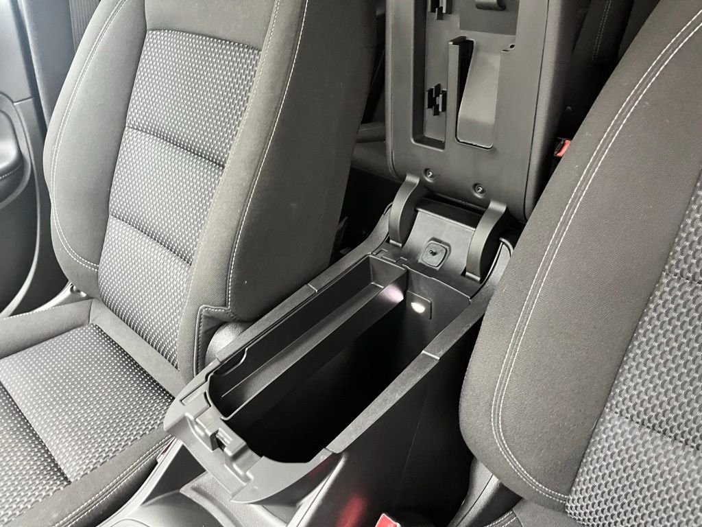 Used 2023 Volcanic Red GMC SLE image 30