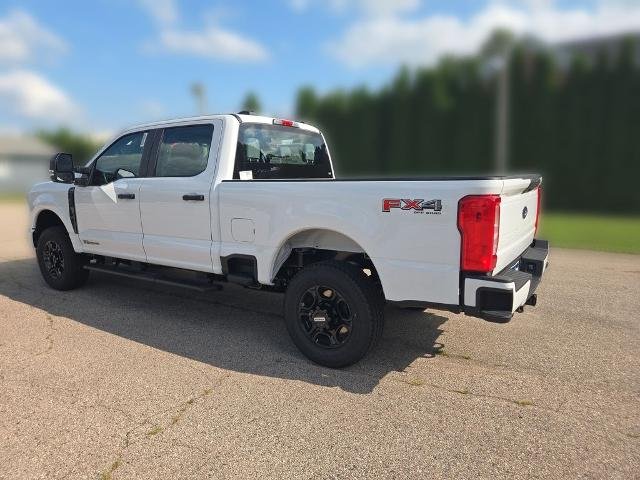 New 2026 Oxford White Ford F-250® XL image 25