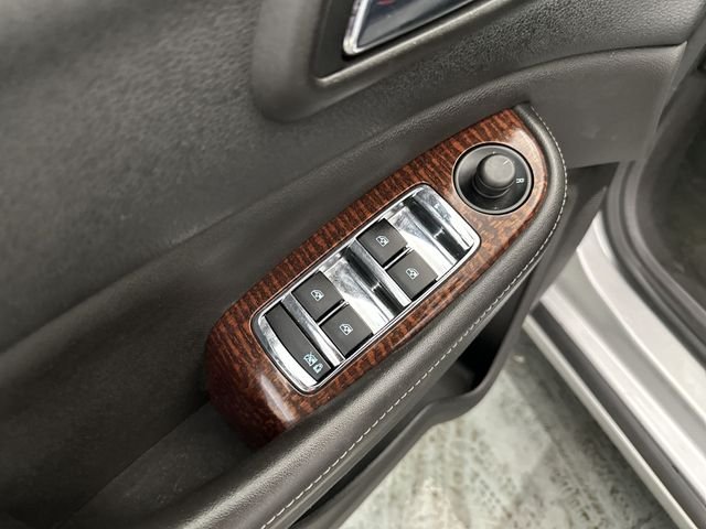 Used 2013 Silver Chevrolet LT image 18