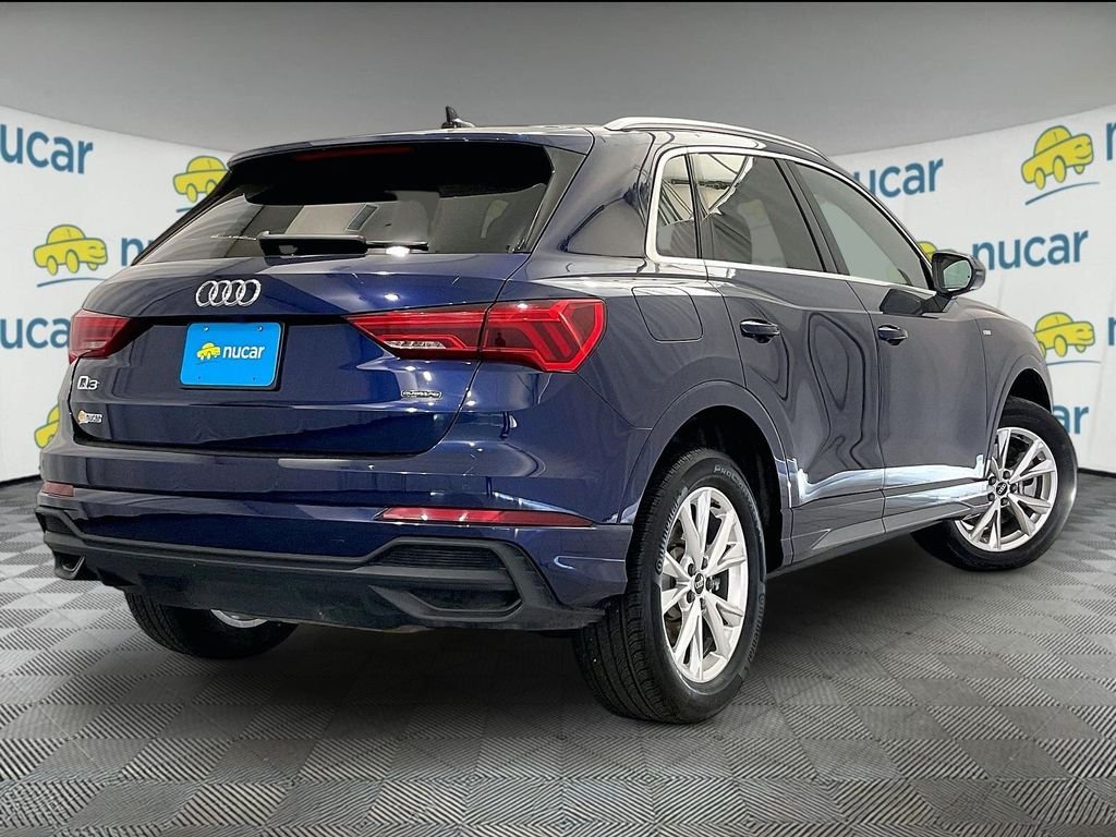 Used 2025 Navarra Blue Metallic Audi Premium image 6