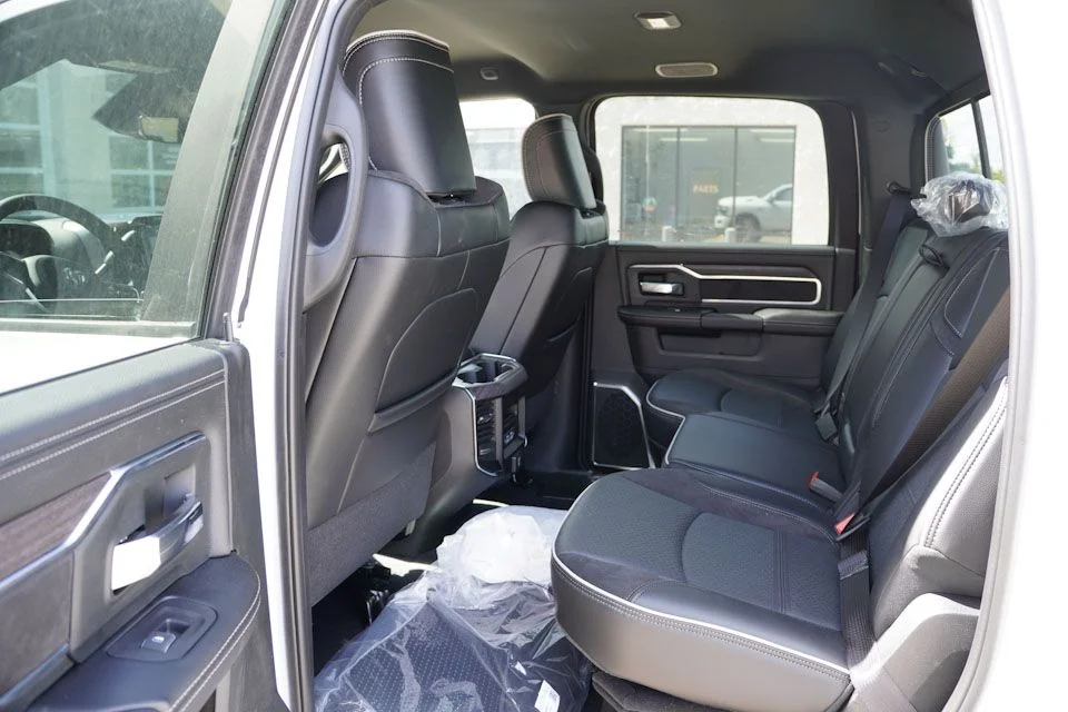 2026 RAM 2500 Laramie - Photo 10