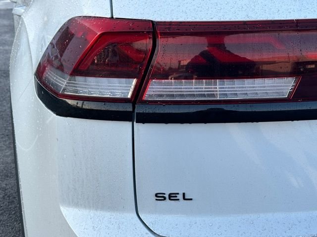 New 2026 Opal White Pearl Volkswagen 2.0T SEL R-Line Black image 14
